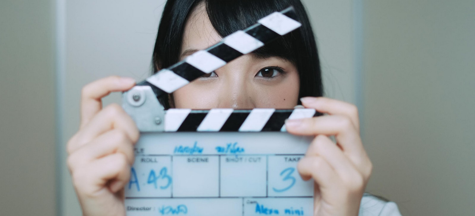 Le documentaire BNK48: Girls Don't Cry sur le groupe d'idols japonaises AKB48 est sélectionné au festival de Rotterdam